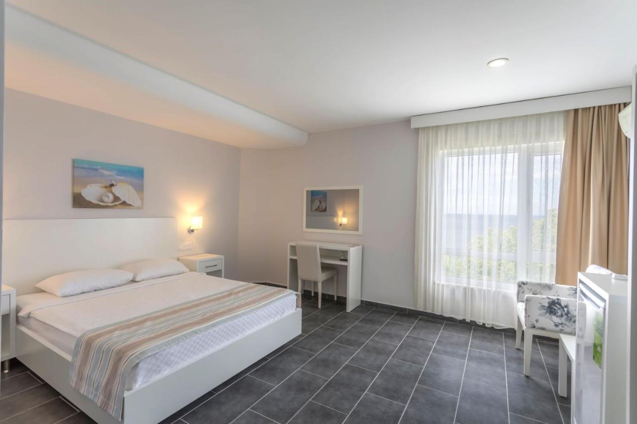 Troas Beach Hotel Tavaklı Exteriör bild