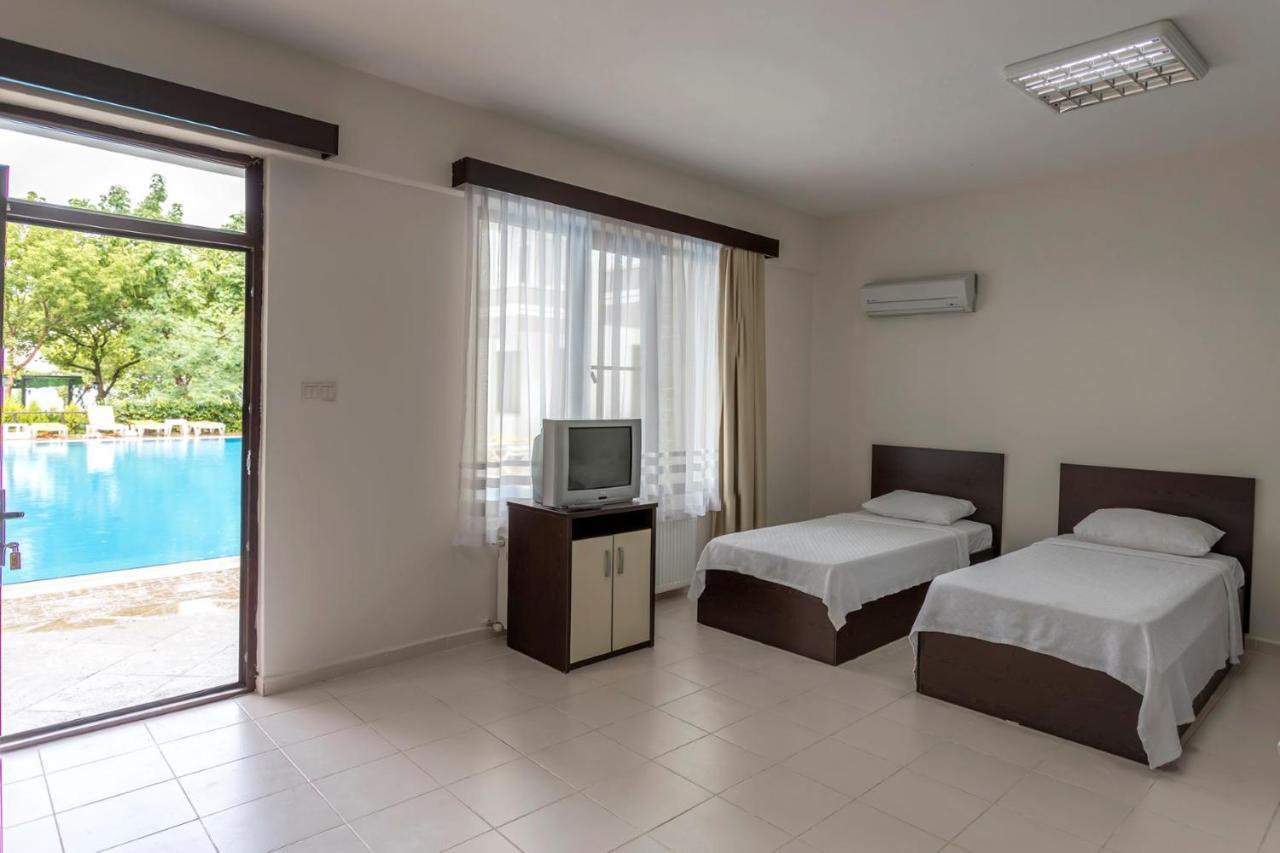 Troas Beach Hotel Tavaklı Exteriör bild