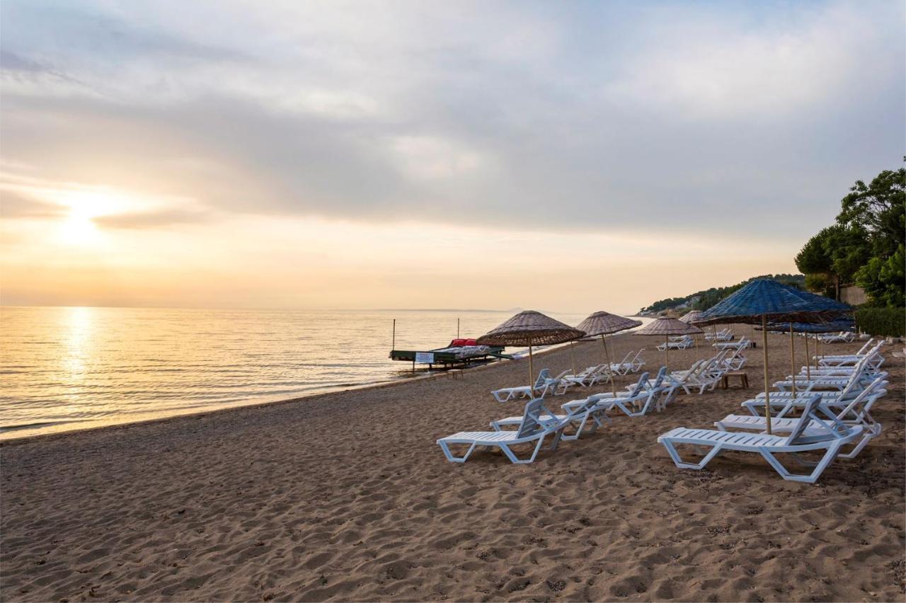 Troas Beach Hotel Tavaklı Exteriör bild